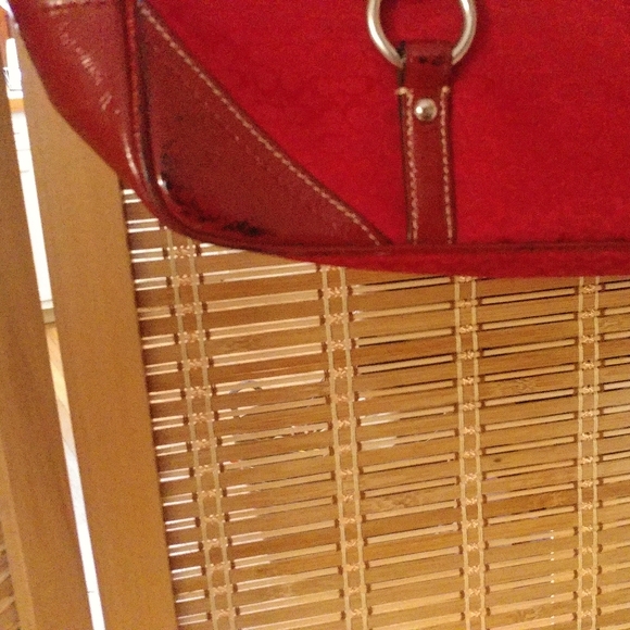 Coach  bag, east west, signature great condition - Picture 4 of 8